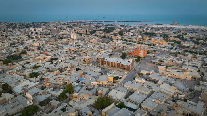 رشد چشمگیر دو برابری پروژه‌های مدرسه‌سازی در بستک طی ۳ سال؛ آینده روشن آموزش در مسیر توسعه