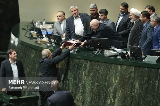 افزایش ۲۰ درصدی حقوق کافی نیست؛ نماینده مجلس خواستار اصلاح فوری بودجه شد!