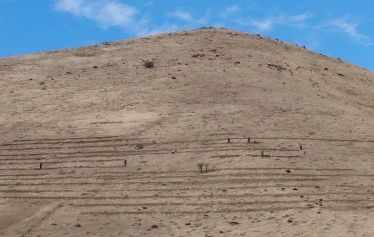 آغاز عملیات بانکت‌بندی و اصلاح اراضی در روستای مروارید کامیاران