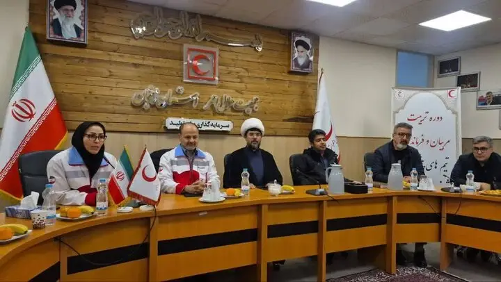 هلال‌احمر با رویکردی نوین به استقبال نسل نوجوان می‌رود؛ برنامه‌ای برای ارتقای فعالیت‌های استانی