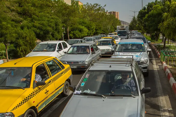 پایان کابوس ترافیک در خروجی شرقی پاکدشت با افتتاح دوربرگردان غیرهمسطح جدید