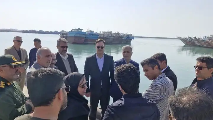 فرماندار تنگستان خواستار تقویت فوری زیرساخت‌های حیاتی بندر بوالخیر شد
