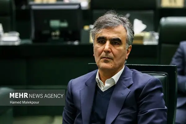 استعفای دوباره فرزین تکذیب شد