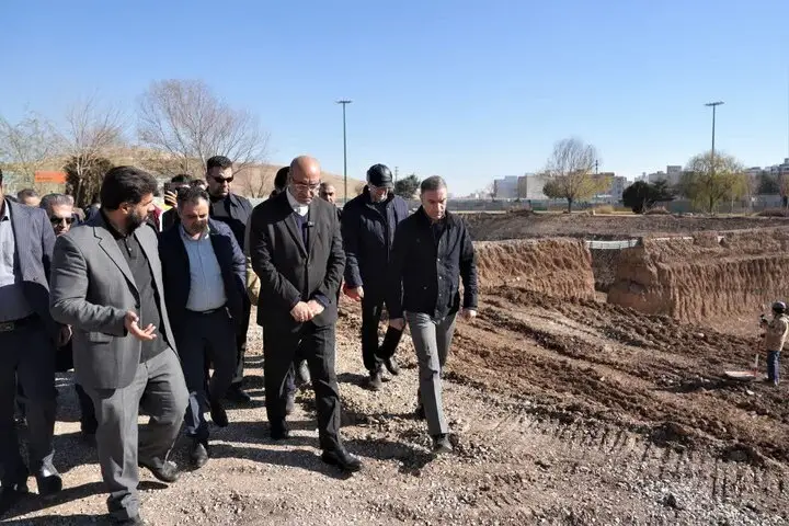 استاندار کرمانشاه: پروژه‌های شهری باید با سرعت بیشتری به بهره‌برداری برسند!