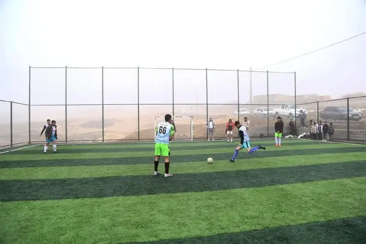 چهارمین زمین چمن مصنوعی روستایی دهگلان در باشماق به بهره‌برداری رسید