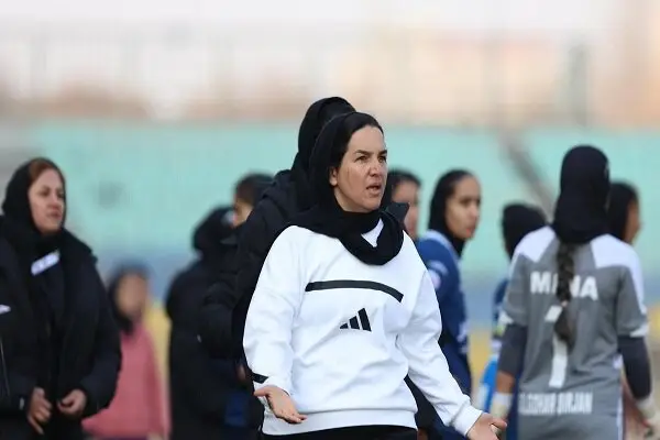 سرمربی گل‌گهر با اعتماد به نفس: قهرمانی در لیگ برتر زنان نزدیک است!