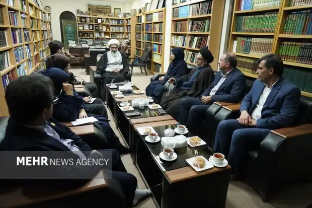 صفایی بوشهری هشدار داد: هجوم ملخ‌های صحرایی، تهدیدی جدی برای کشاورزی ایران!