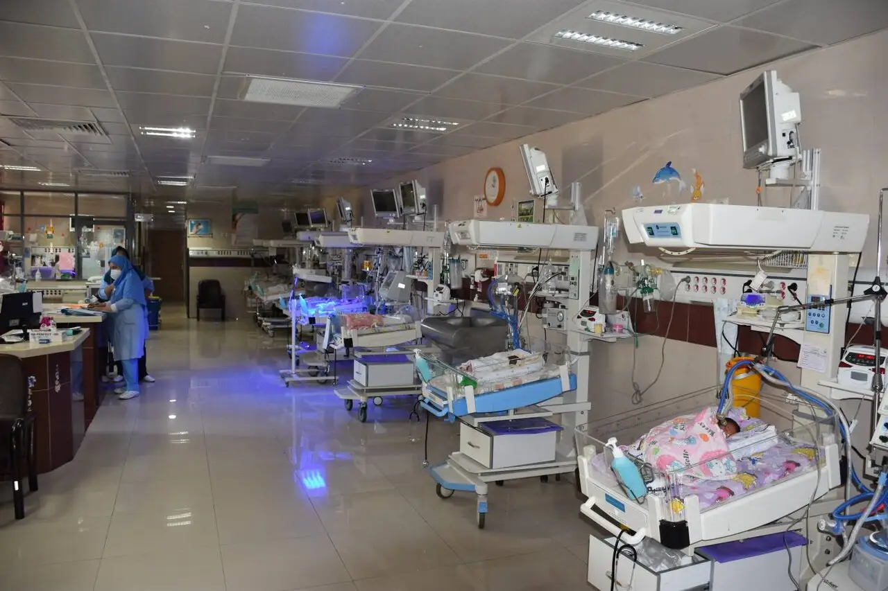 روایت بازسازی بیمارستان حضرت زینب شیراز؛ مرکزی با خاطرات هزاران تولد