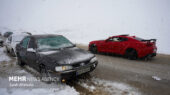 پناهی مقدم: امدادرسانی به ۸۰۰ خودرو در برف؛ ۴ محور ارتباطی مسدود است