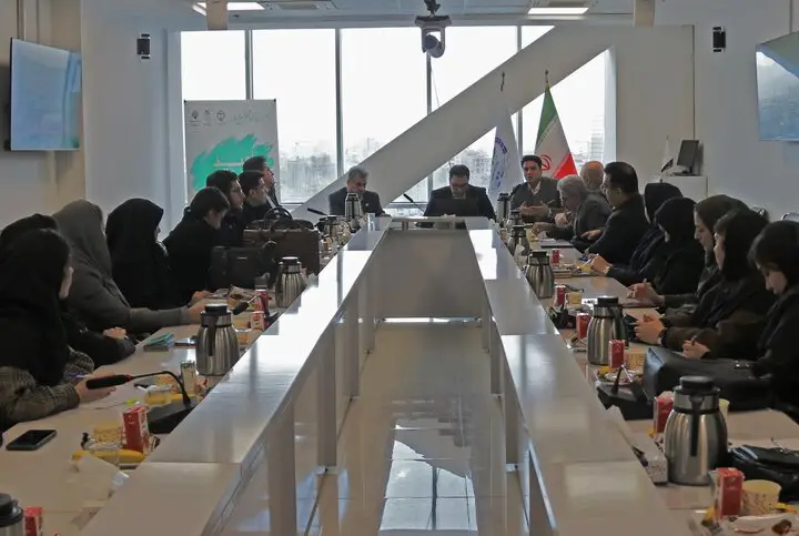 پنل تخصصی تجاری‌سازی ایده‌های نوین کشاورزی در کرمانشاه برگزار شد