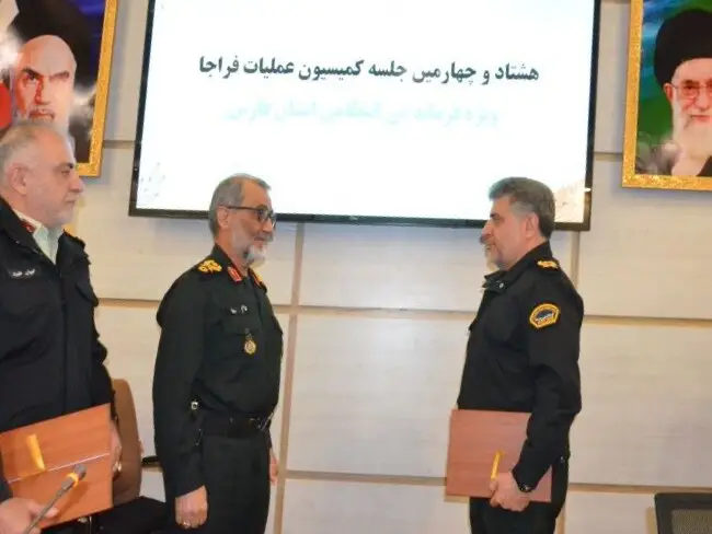تجلیل از عملکرد فرمانده انتظامی فارس توسط جانشین فراجا