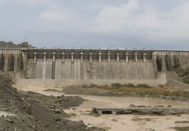ذخیره سد استقلال میناب از ۱۹۵ میلیون مترمکعبی گذشت