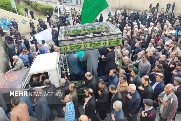 تشییع پیکر آیت‌الله شفیعی در اهواز