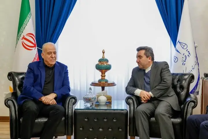 دیدار رئیس اتاق بازرگانی ایران و چین با رئیس سازمان ثبت اسناد و املاک