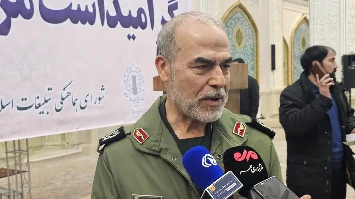 ۹ دی تجلی مقاومت ملت ایران در برابر طراحی‌های چند دهه‌ای دشمن