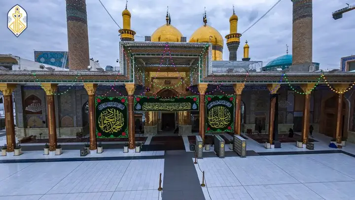 پخت کیک ۲۰۰ متری و گل آرایی حرم کاظمین به مناسبت ولادت امام جواد(ع)