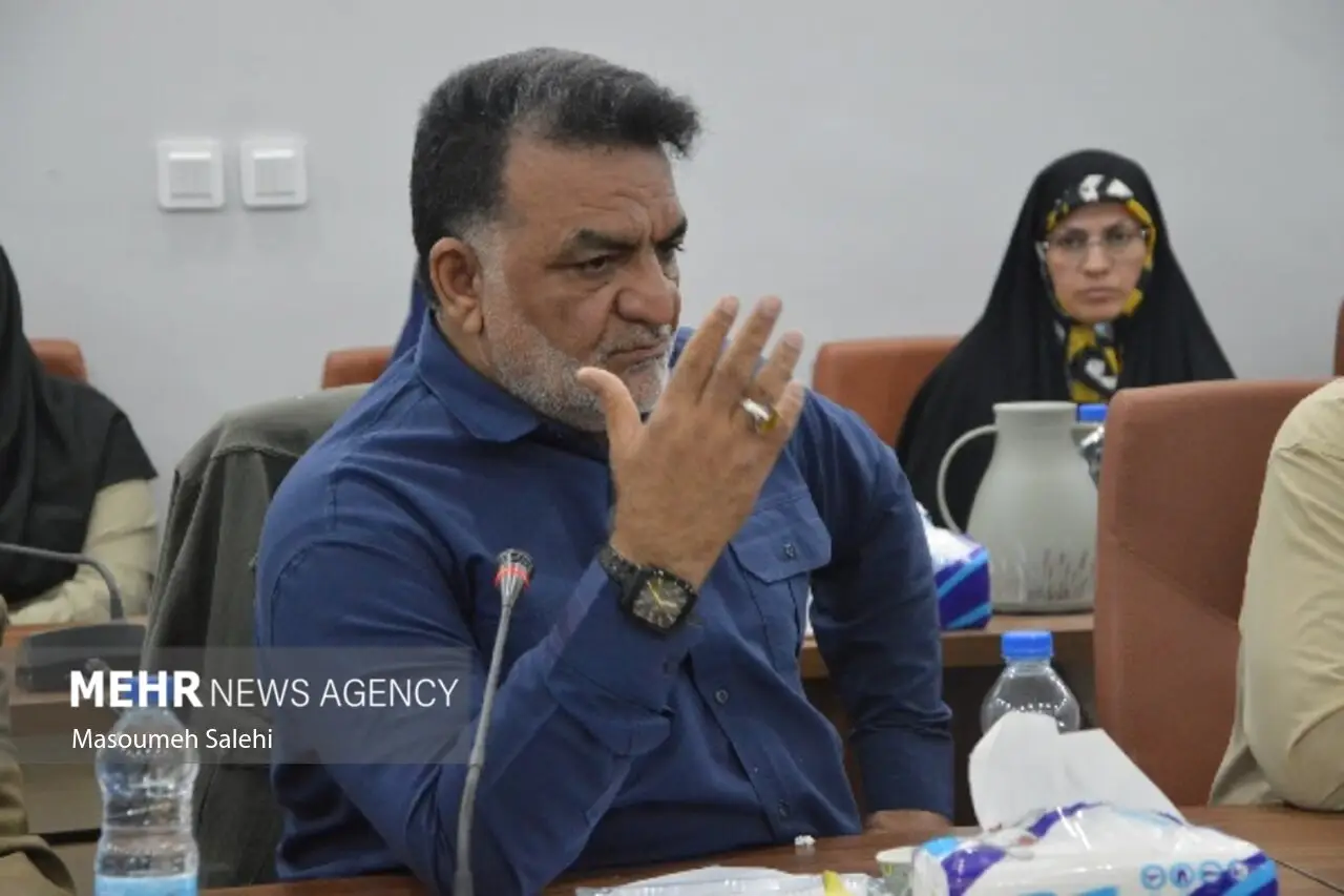 دورهمی رزمندگان و هنرمندان «کاکام قاسم» در بندرعباس برگزار شد