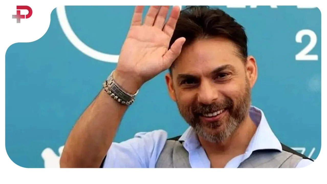 پیمان معادی در کنار بهترین دوستش؛ دکوراسیون کریسمس خاص و جلب توجه اتاق بازیگر محبوب