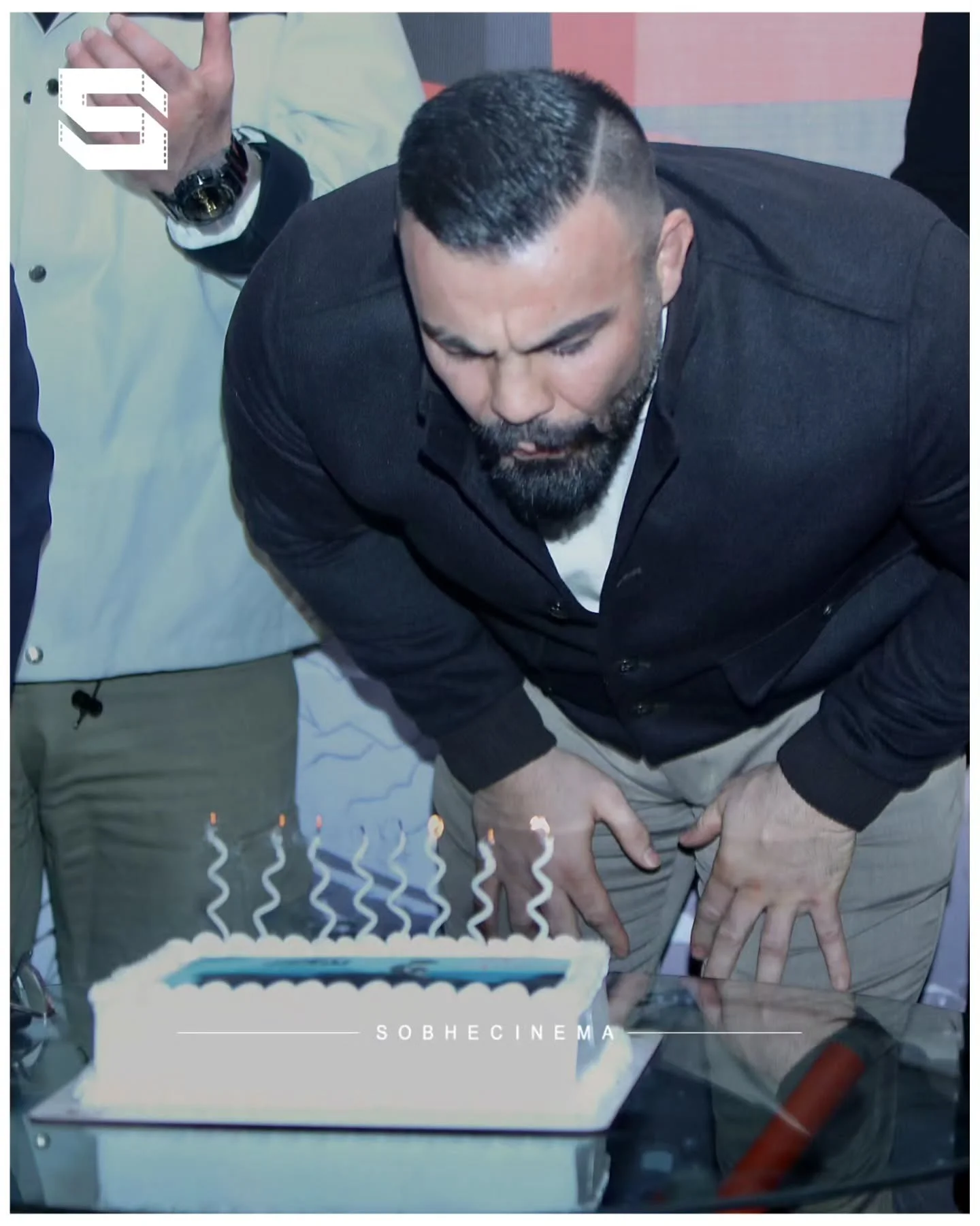 598999433_18432311020129363_3182342732868799158_n.heic_11zon