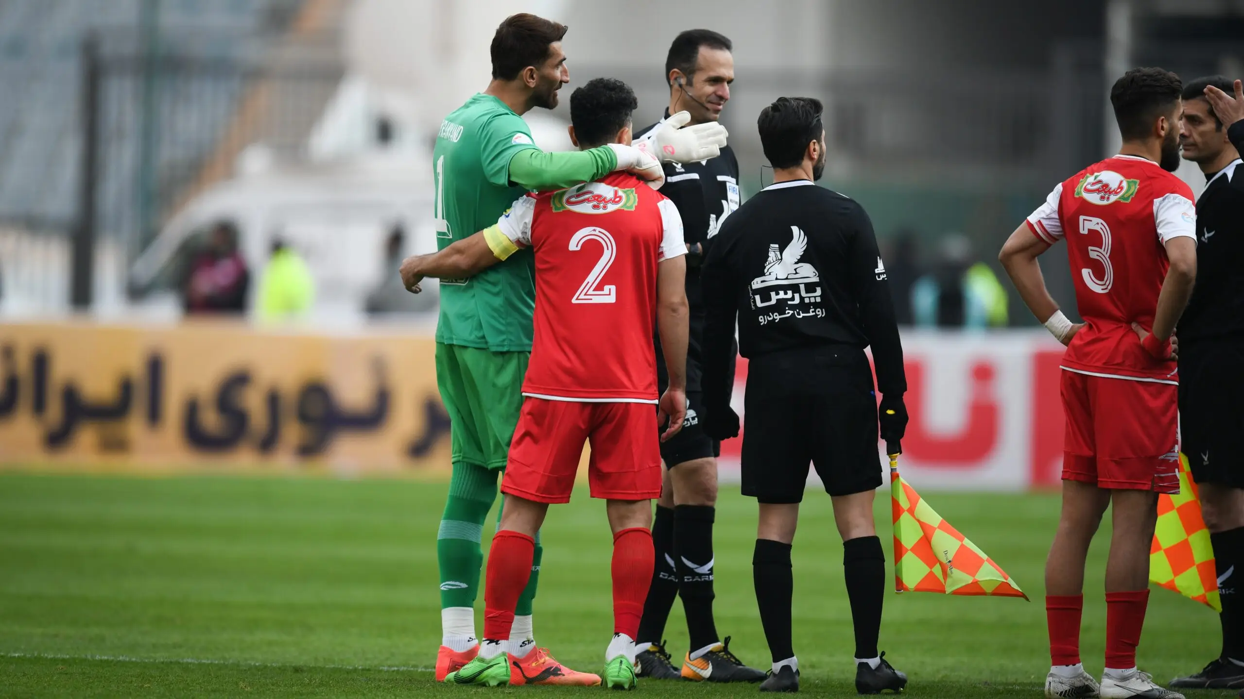 دکتر بیژن در تبریز؛ راز سوت سرنوشت‌ساز جدال تراکتور و پرسپولیس چیست؟