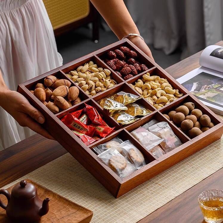 شکلات خوری چوبی