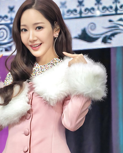 پیراهن‌های خزدار پارک مین یونگ