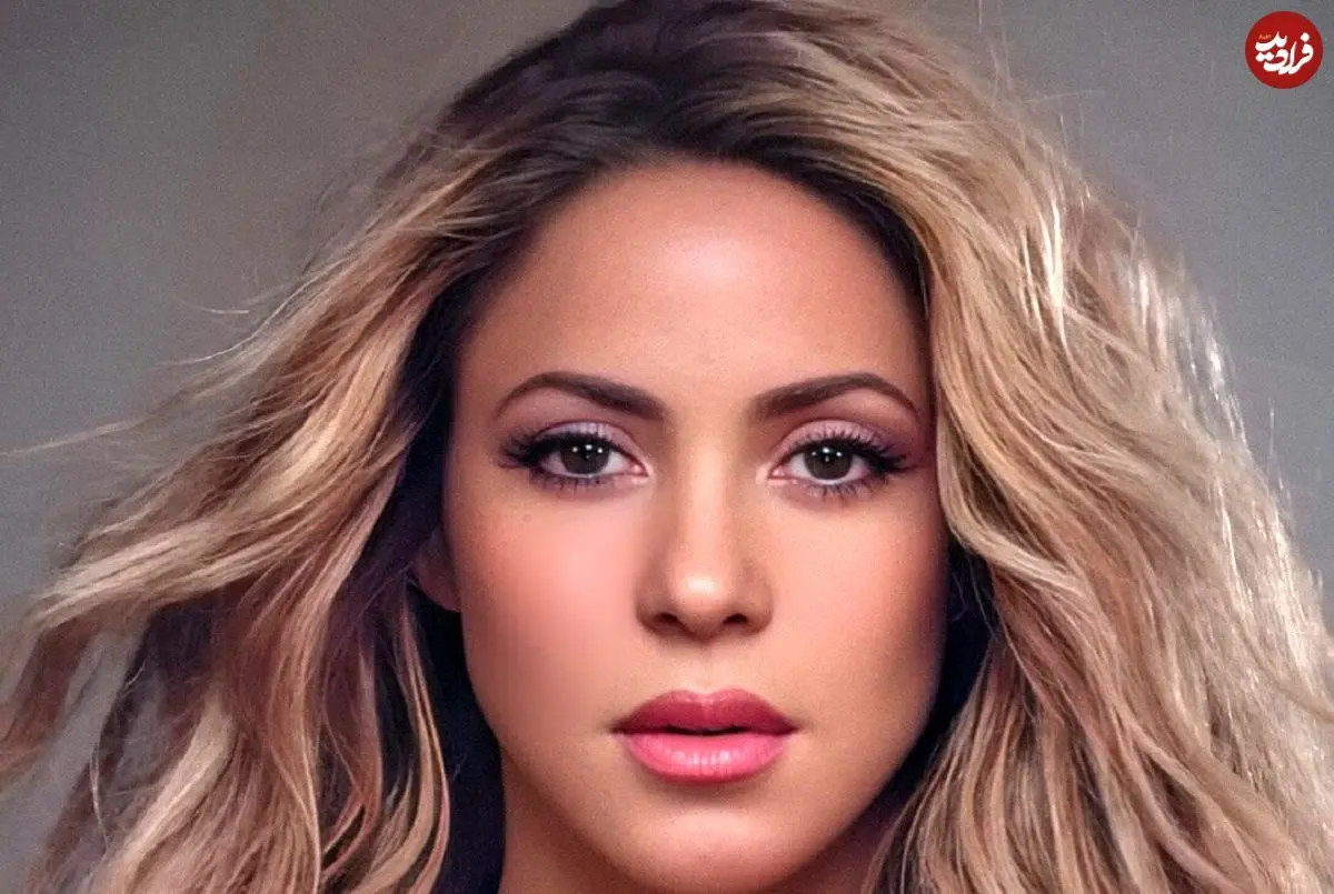 شکیرا 25 ساله در برنامه جی لنو؛ سفری حیرت‌انگیز به سال 1381 با اجرای زنده!