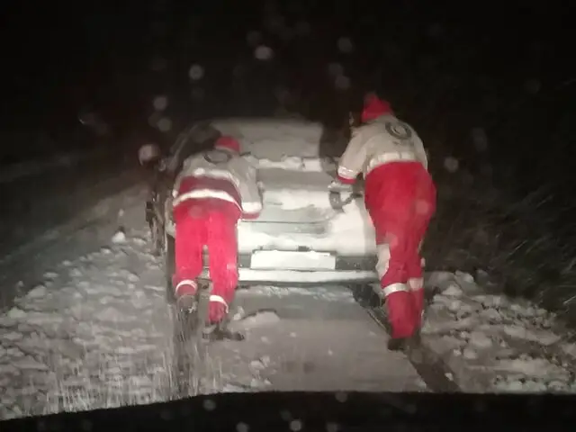 هشدار پلیس راه درباره تشدید برف و کولاک در محورهای برون‌شهری چند استان 