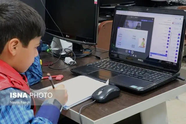 تمام مدارس اراک و برخی مدارس ساوه چهارشنبه به‌دلیل آلودگی هوا تعطیل شدند!