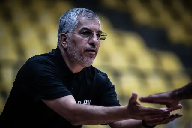 سرمربی استقلال بسکتبال: شکست تلخ، فرصتی برای شروعی قوی‌تر!