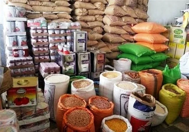 سامانه هوشمند توزیع مرغ گرم راه‌اندازی شد؛ واسطه‌ها حذف و قیمت‌ها کاهش یافت!