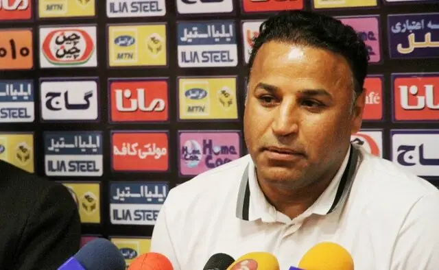 فریسات فاش کرد: چرا فولاد با بهترین امکانات در لیگ برتر ناکام ماند؟ هواداران خوزستانی چرا از فوتبال دل زده‌اند؟