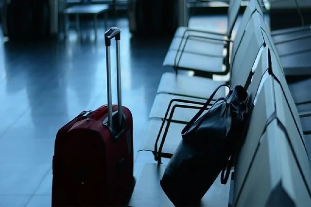 بازگشت فقط ۱٪ نخبگان ایرانی به وطن؛ آینده کشور در دستان مدارس است!