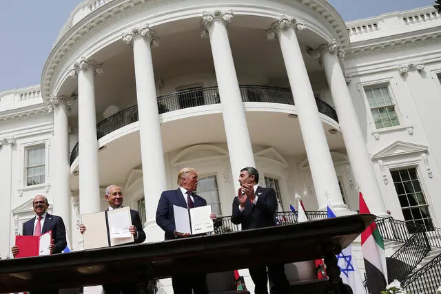 عادی‌سازی روابط اعراب و اسرائیل؛ تله‌ای برای افزایش استعمار و حمایت بی‌چون‌وچرای واشنگتن!