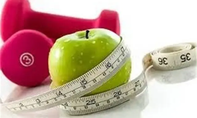 آیا خوردن بعد از ۹ شب واقعا باعث چاقی می‌شود؟ حقیقتی که باید بدانید!