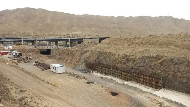 تفاهم شهرداری تهران با ورزشگاه تختی برای رفع معارض آزادراه شوشتری