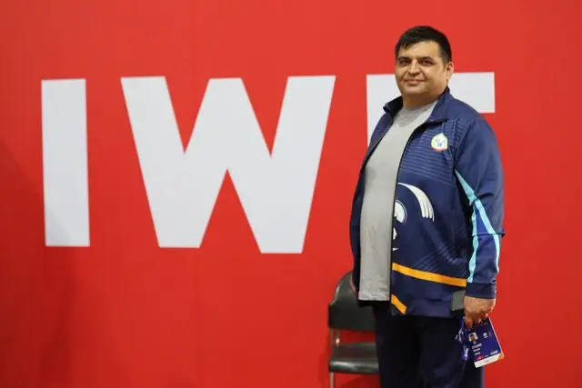 حسین رضازاده از راز طلای کم وزنه‌برداران ایران در ریاض و بحرین پرده برداشت