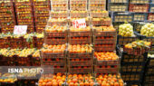 بازار میوه شب یلدا آرام است؛ قیمت‌ها چقدر تغییر کرده‌اند؟