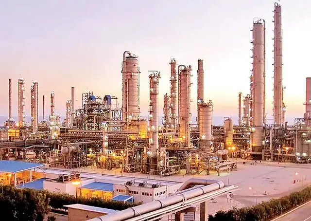 پتروشیمی‌ها دست به کار شدند؛ سرمایه‌گذاری بزرگ برای مدیریت بحران گاز در صنعت