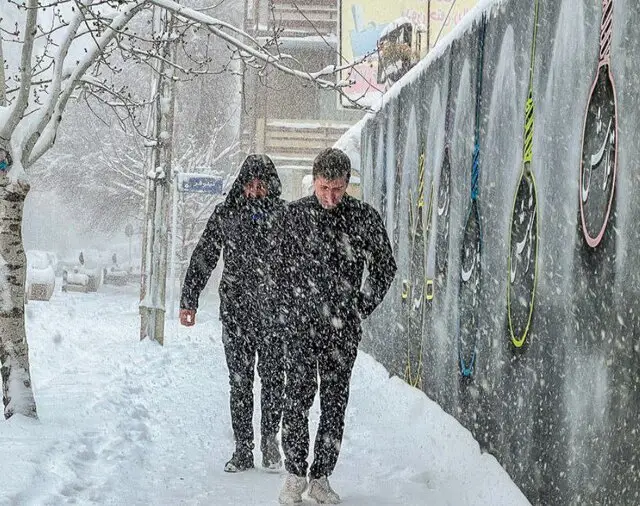 نفوذ سامانه سرد و بارشی به آذربایجان شرقی؛ کولاک و یخبندان در راه است!