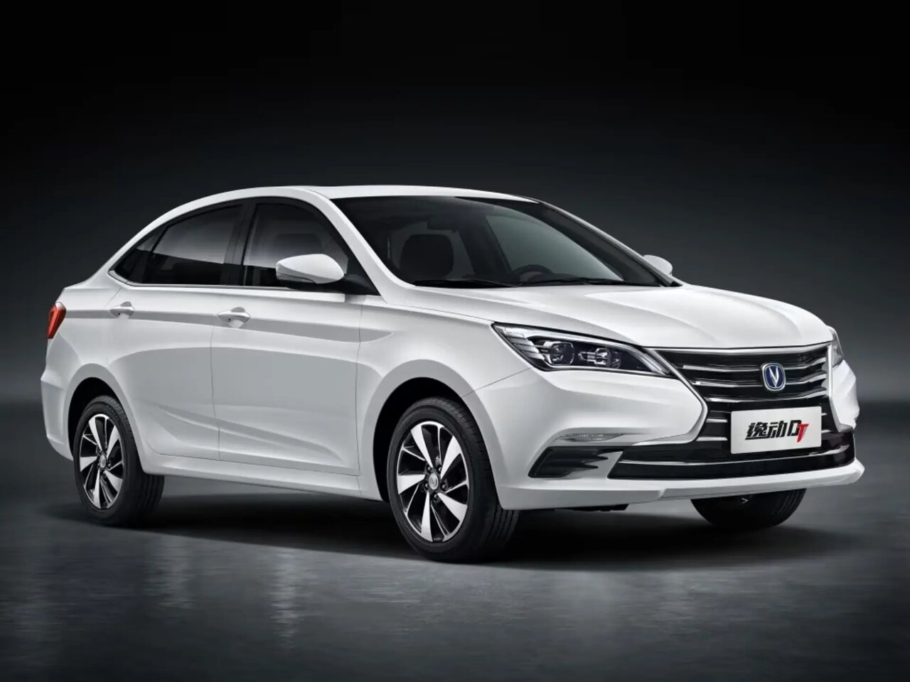 چانگان اینووی؛ خودرو جدید ایران‌خودرو و بهمن موتور با فناوری روز چین رونمایی شد!