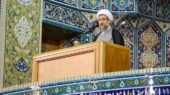 امام جمعه تبریز: آمریکا و اسرائیل به اندازه یک اشاره هم ارزش ندارند!