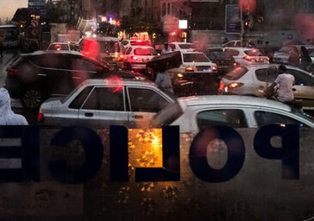 پلیس تهران بی‌رحم‌تر از همیشه؛ جریمه ۲۰۰ هزار تومانی برای تردد وسایل سنگین در روزهای بارانی!