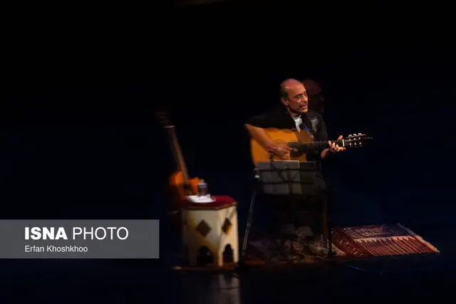 سهیل نفیسی یک‌نفره صحنه را به‌دست گرفت