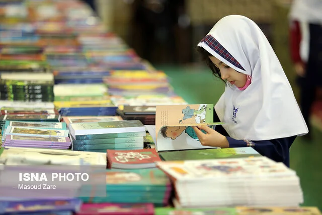 ادبیات کودک؛ ابزاری برای رشد شخصیت و مقابله با چالشهای زندگی کودکان