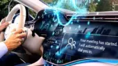 وقتی هوش مصنوعی فرمان را به دست می‌گیرد؛ خودروهایی که دیگر فقط گوش نمی‌دهند، بلکه فکر می‌کنند!