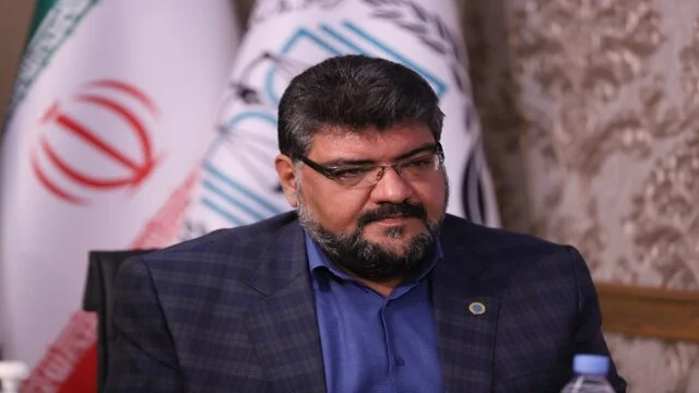 آزمون وکالت قوه قضائیه با حضور بی‌سابقه ۱۱۵ هزار داوطلب در سراسر کشور برگزار شد