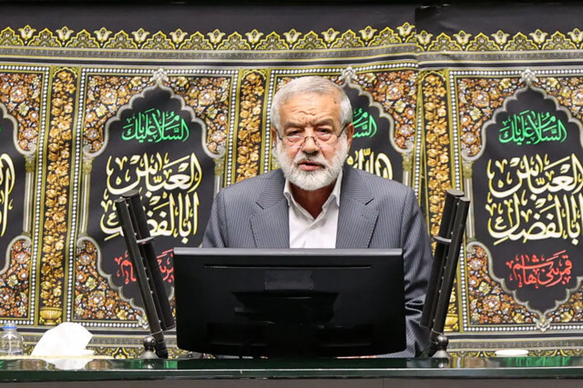 انتقاد شدید نماینده تهران از قالیباف به‌خاطر تعلل در ابلاغ قانون عفاف و حجاب