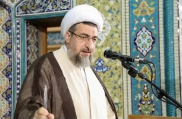 امام‌ جمعه تبریز: دشمن در عرصه فرهنگ، آرایش جنگی گرفته است