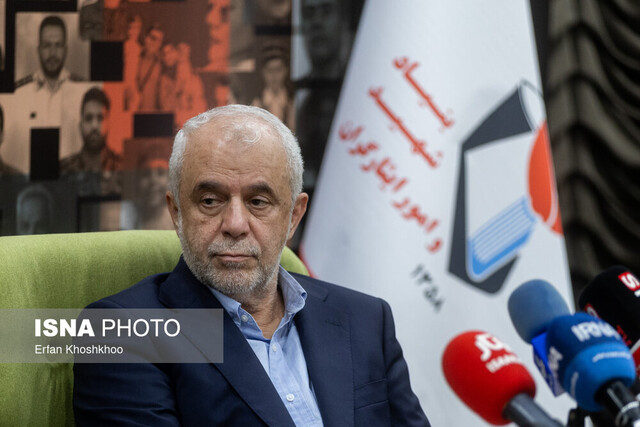 رئیس بنیاد شهید درگذشت مادر شهیدان گیوزاد را با پیامی پر احساس تسلیت گفت